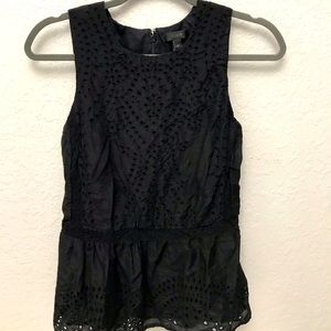 J CREW 🤍 Black Eyelet Pattern Zip up Tank Top Business Casual size 2